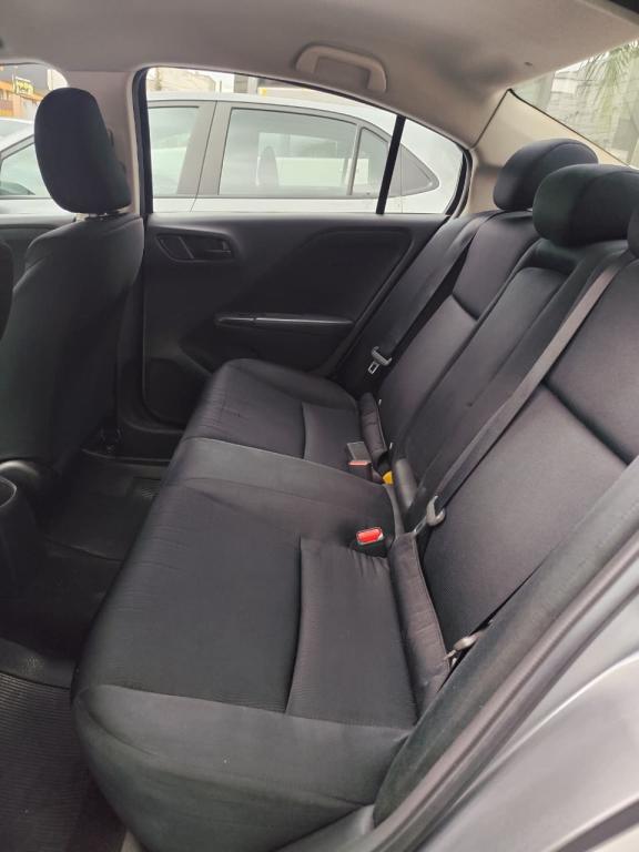 HONDA City Sedan - Foto