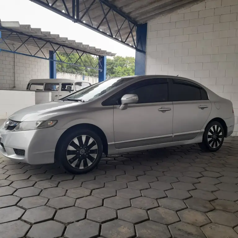 HONDA Civic - Foto
