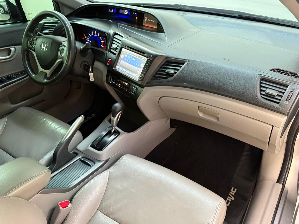 HONDA Civic - Foto