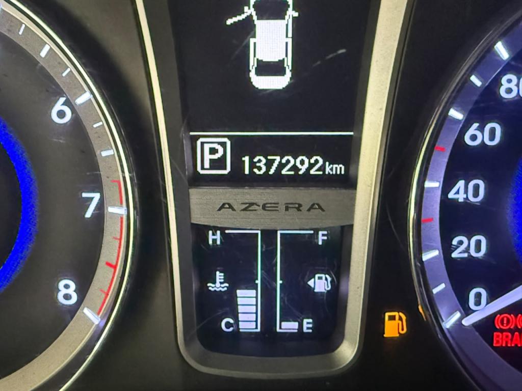 HYUNDAI Azera - Foto