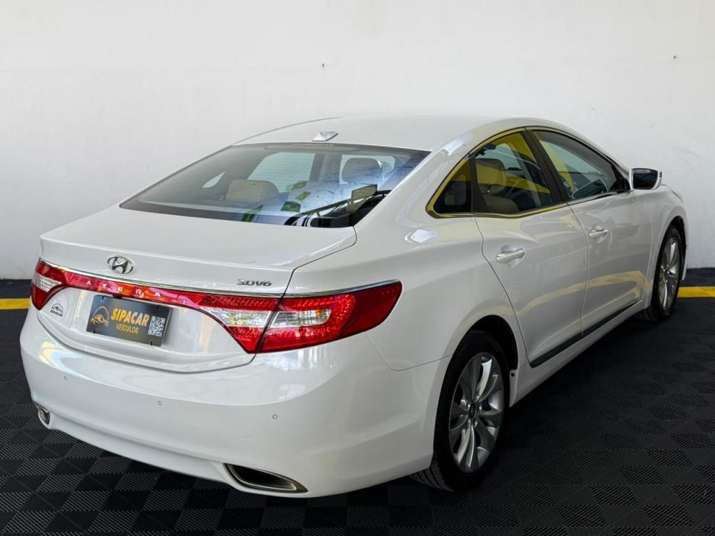 HYUNDAI Azera - Foto