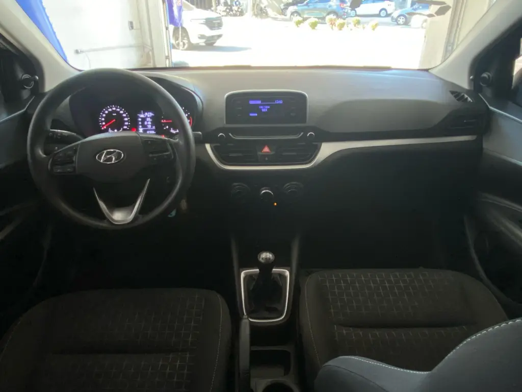 HYUNDAI HB 20 Hatch - Foto