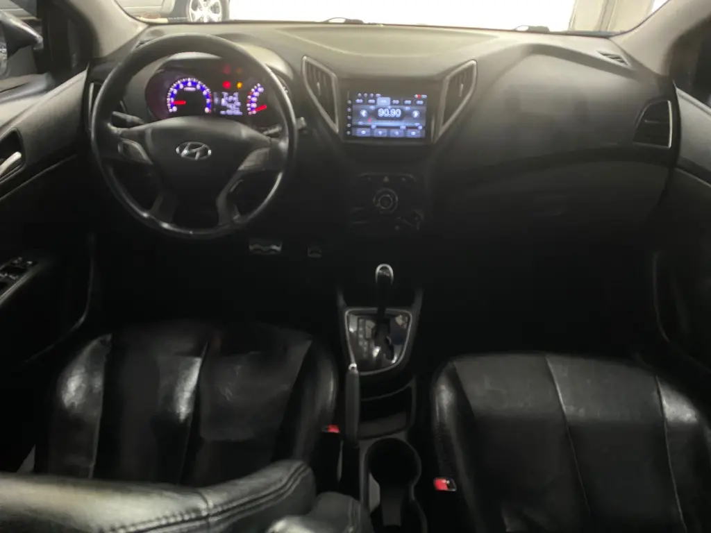 HYUNDAI HB 20 Hatch X - Foto