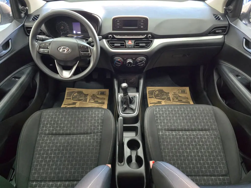 HYUNDAI HB 20 Hatch - Foto