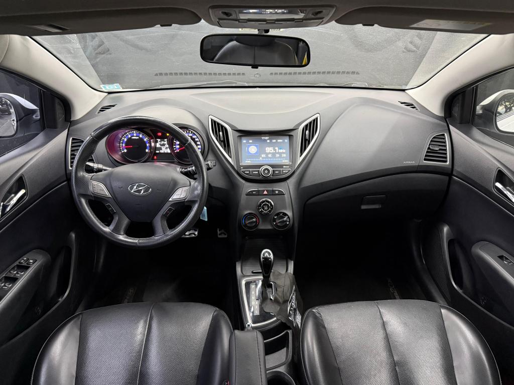 HYUNDAI HB 20 Hatch X - Foto
