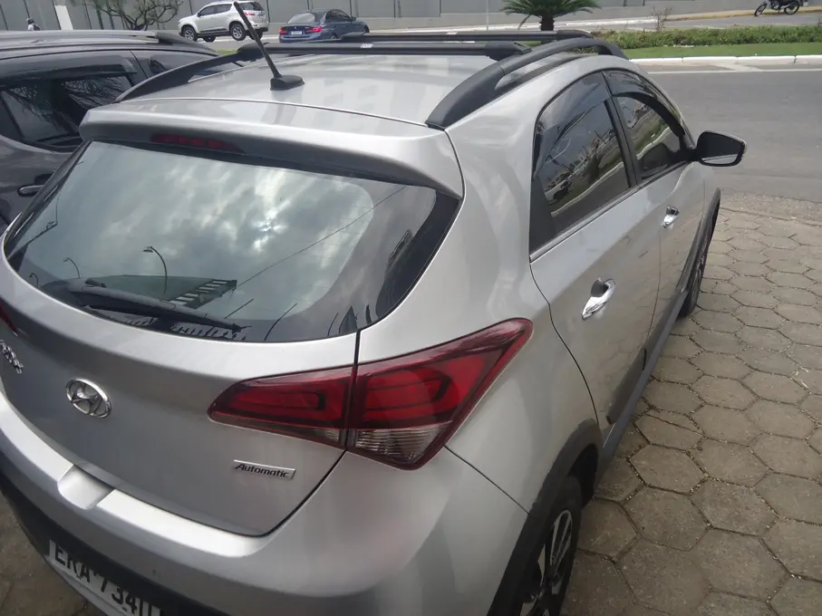 HYUNDAI HB 20 Hatch X - Foto