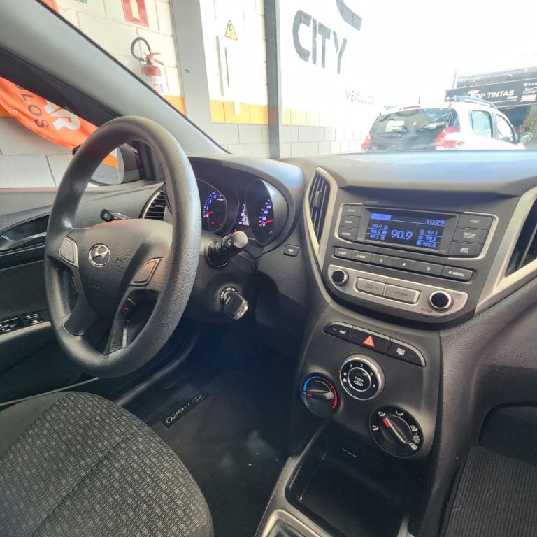 HYUNDAI HB 20 Hatch - Foto