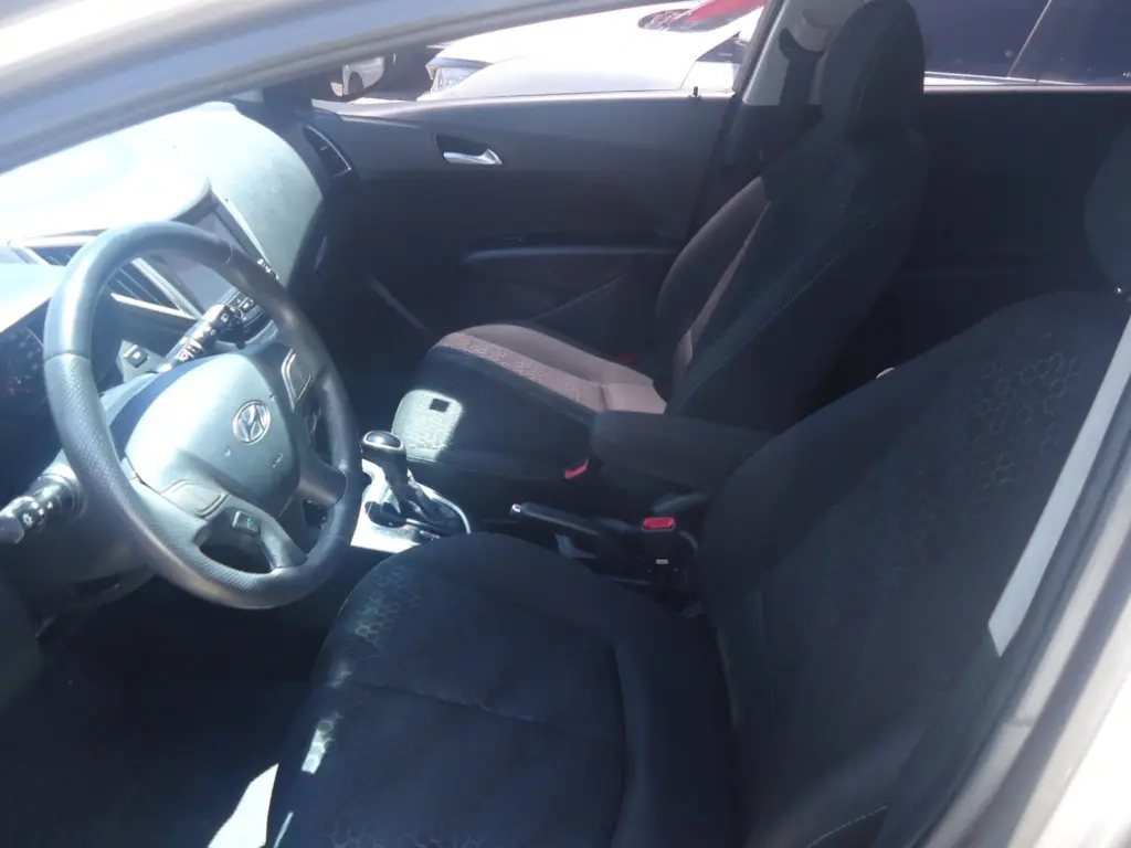 HYUNDAI HB 20 Hatch X - Foto