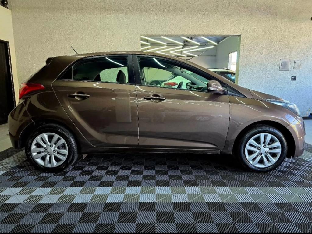 HYUNDAI HB 20 Hatch - Foto