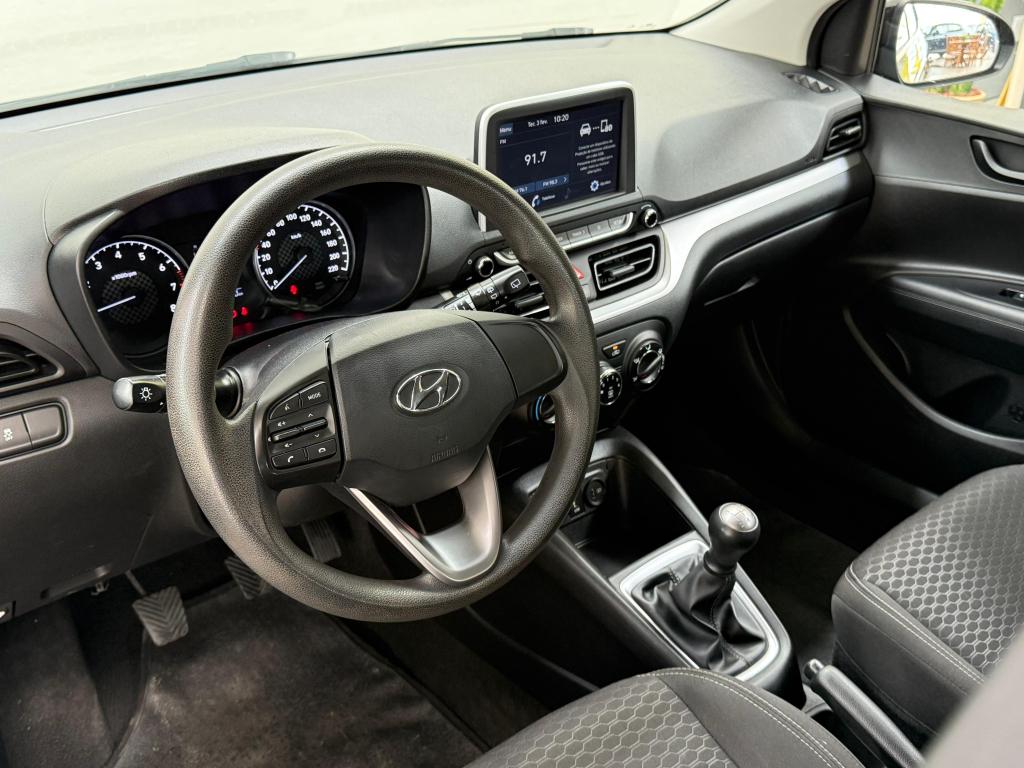 HYUNDAI HB 20 Hatch - Foto