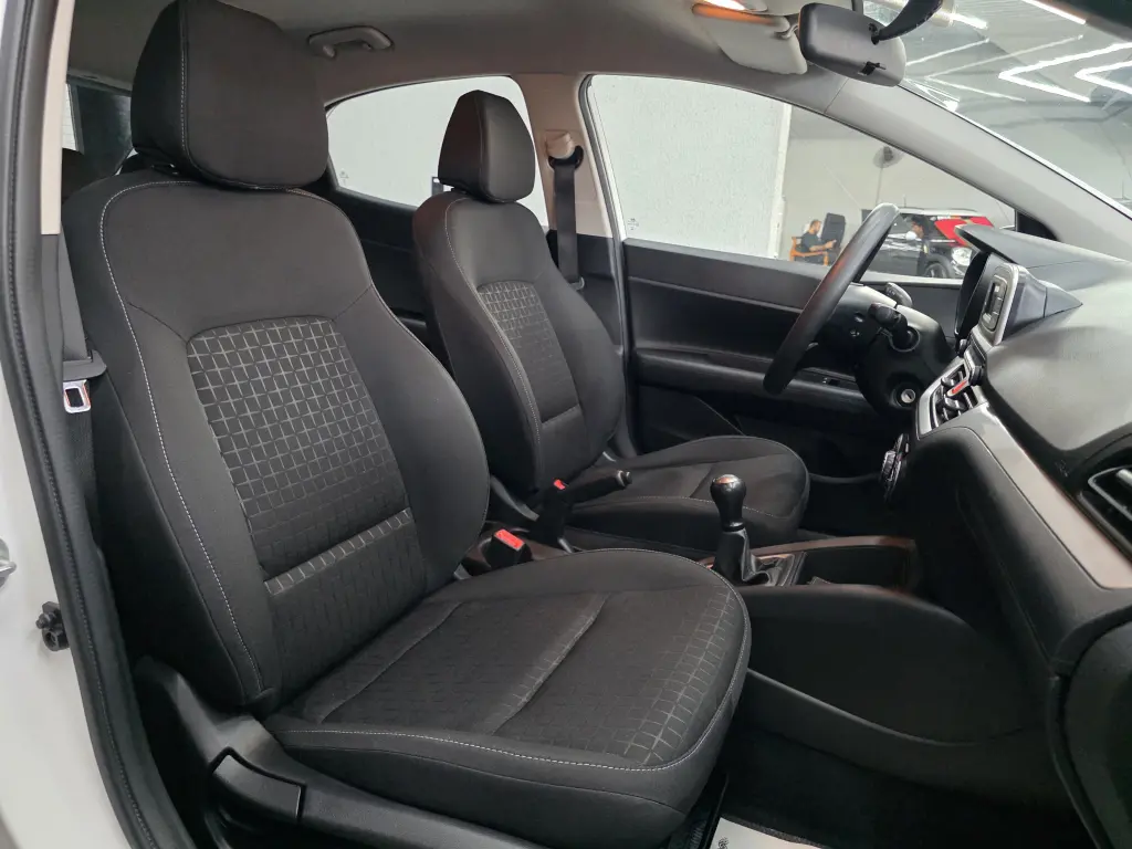 HYUNDAI HB 20 Hatch - Foto