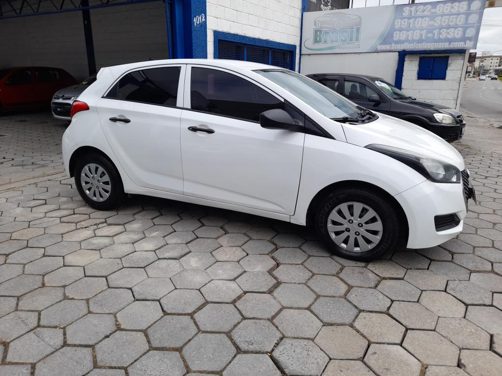 HYUNDAI HB 20 Hatch - Foto