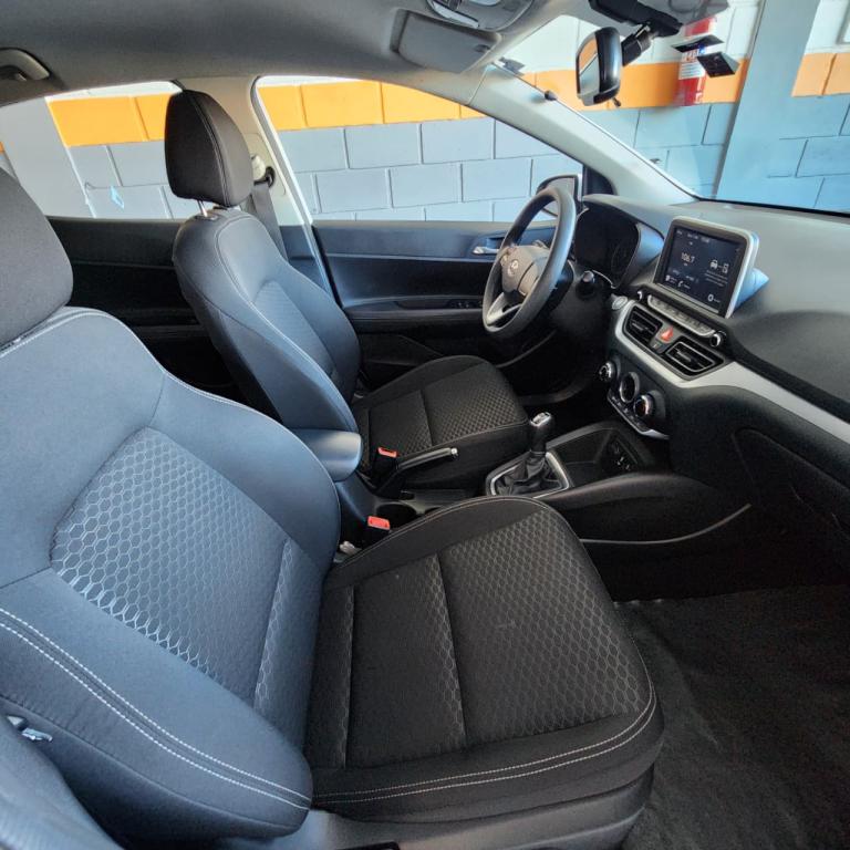 HYUNDAI HB 20 Hatch - Foto