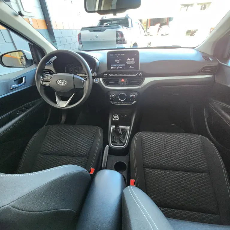 HYUNDAI HB 20 Hatch - Foto