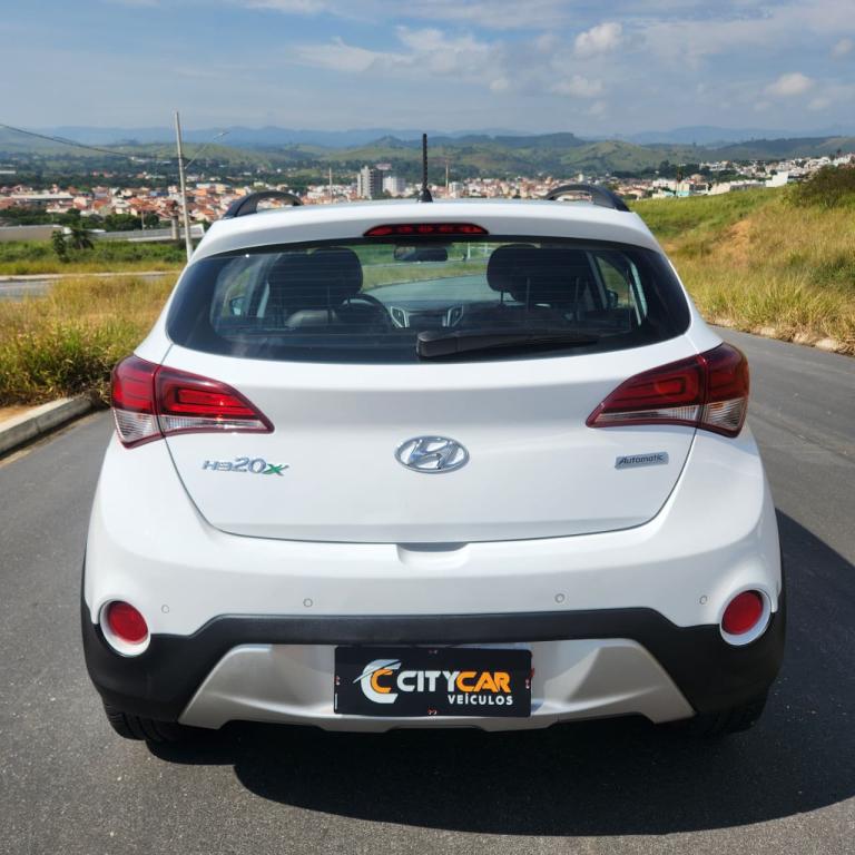 HYUNDAI HB 20 Hatch X - Foto