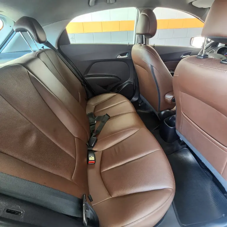 HYUNDAI HB 20 Hatch X - Foto