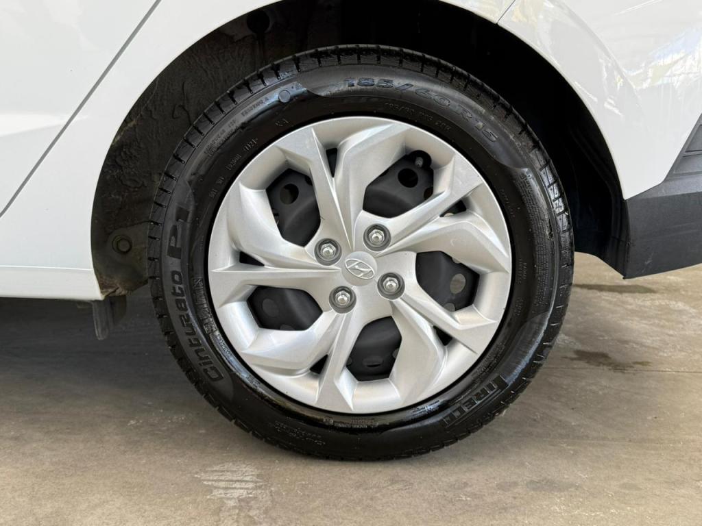 HYUNDAI HB 20 Hatch - Foto