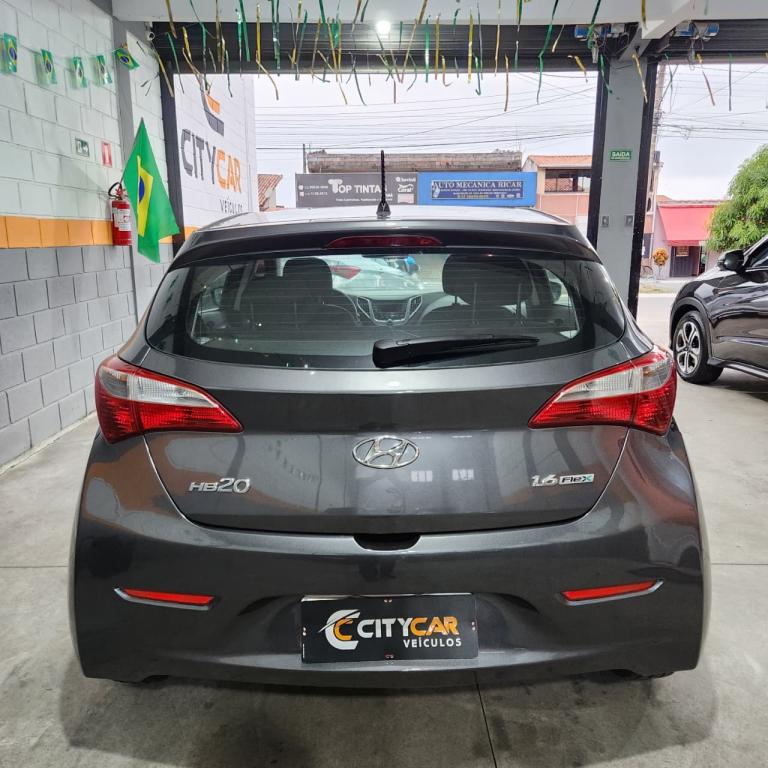 HYUNDAI HB 20 Hatch - Foto
