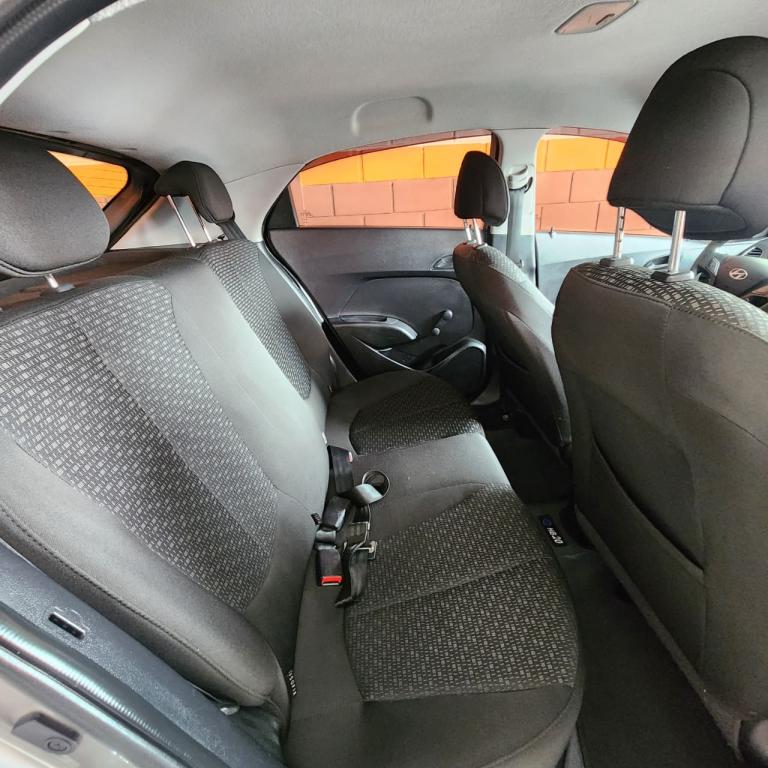 HYUNDAI HB 20 Hatch - Foto