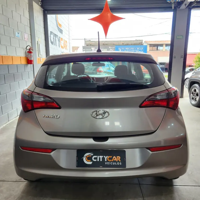 HYUNDAI HB 20 Hatch - Foto