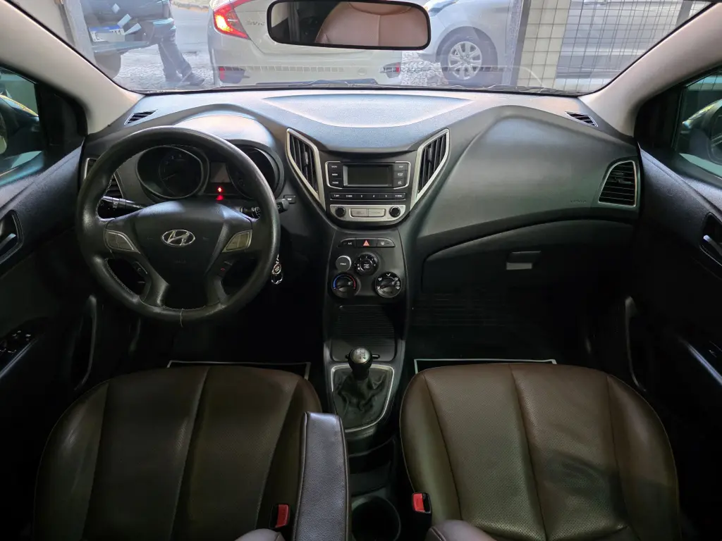 HYUNDAI HB 20 Hatch - Foto