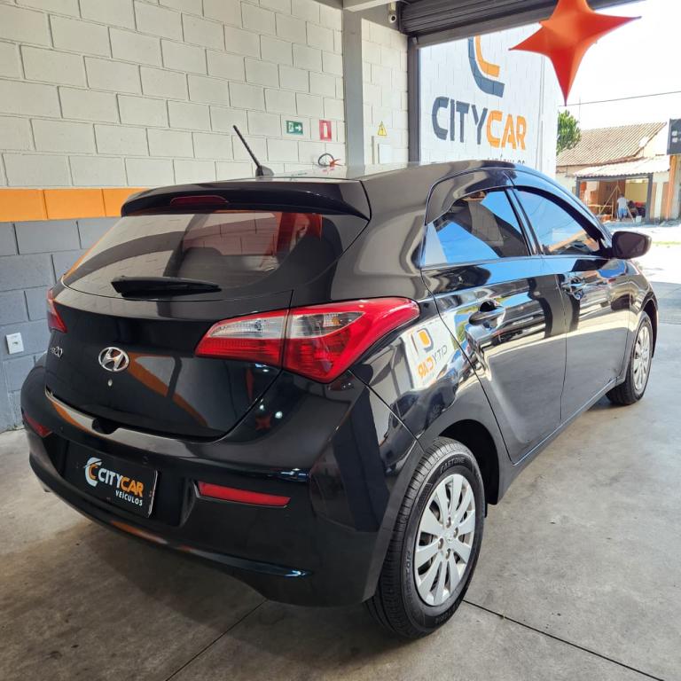 HYUNDAI HB 20 Hatch - Foto