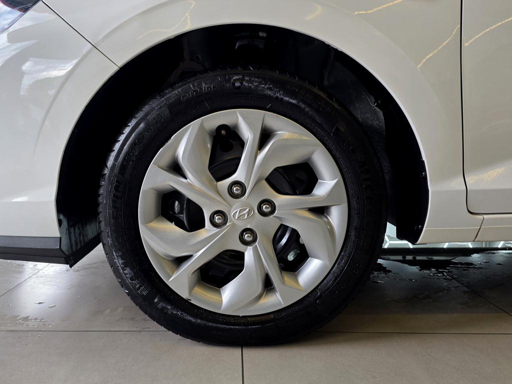 HYUNDAI HB 20 Hatch - Foto