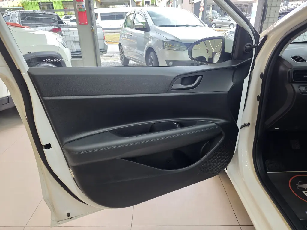 HYUNDAI HB 20 Hatch - Foto