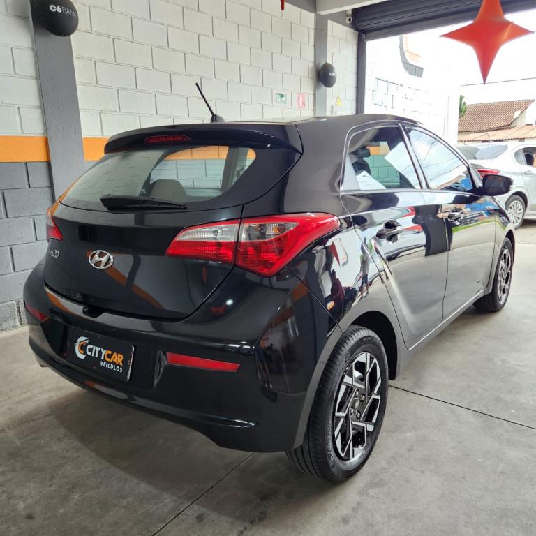 HYUNDAI HB 20 Hatch - Foto