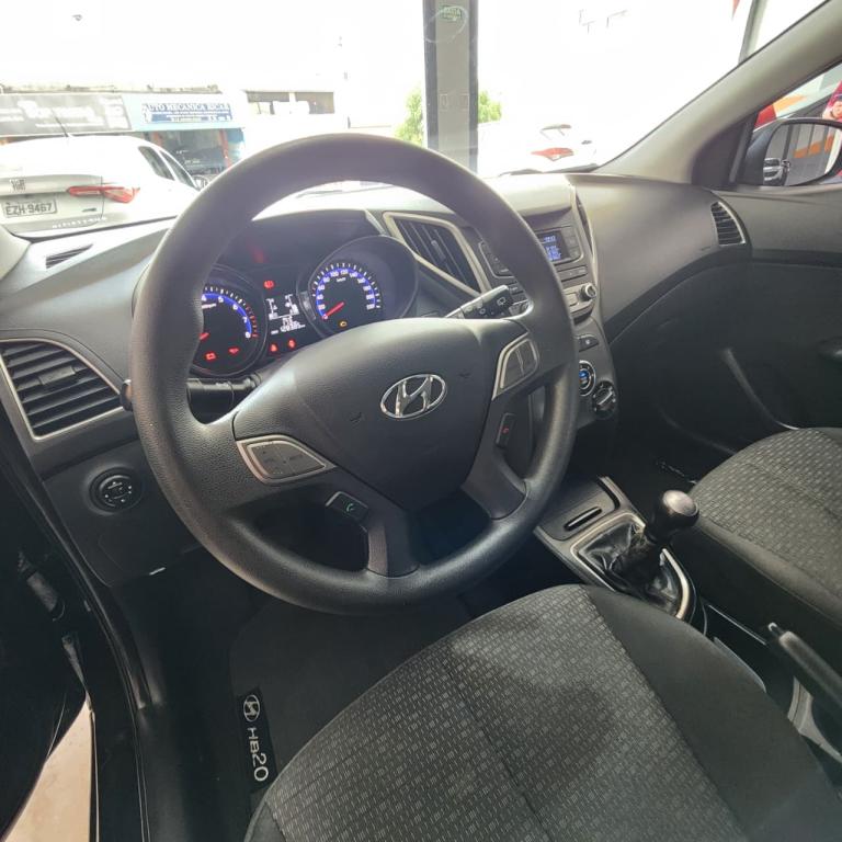 HYUNDAI HB 20 Hatch - Foto