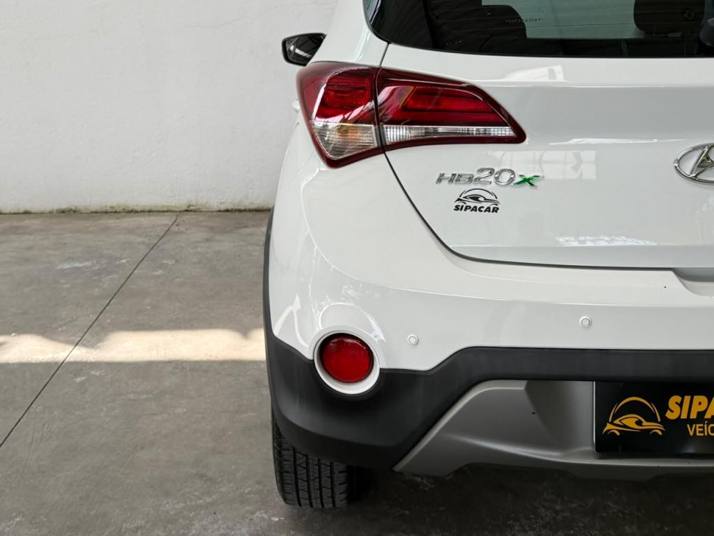 HYUNDAI HB 20 Hatch X - Foto