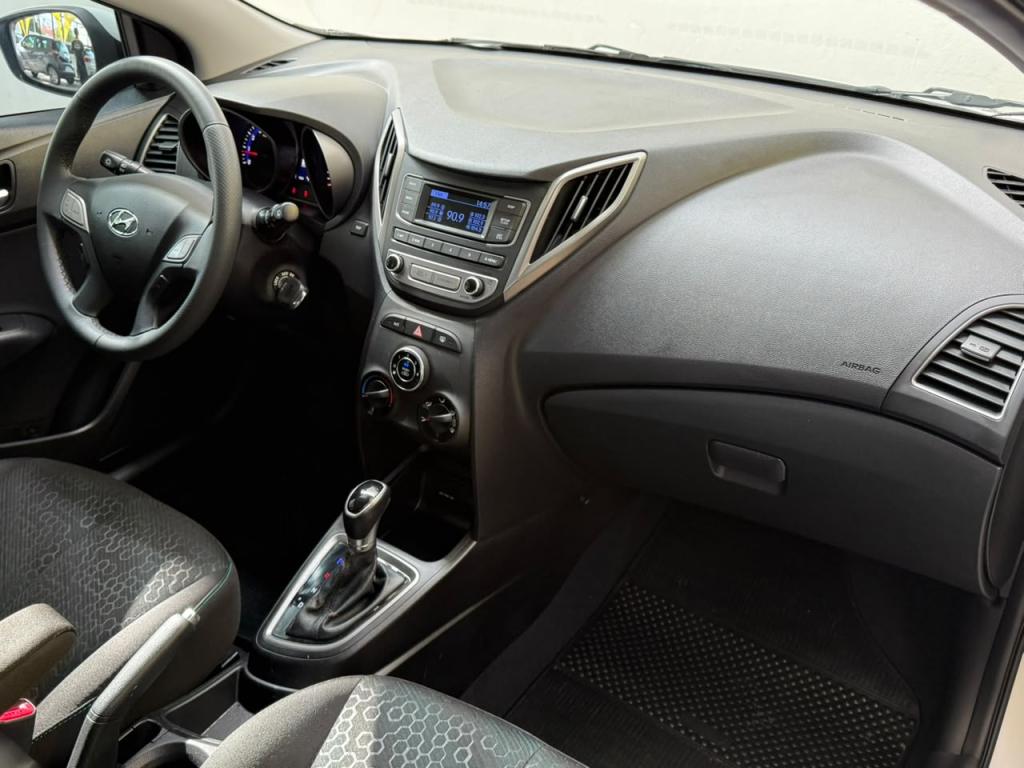 HYUNDAI HB 20 Hatch X - Foto