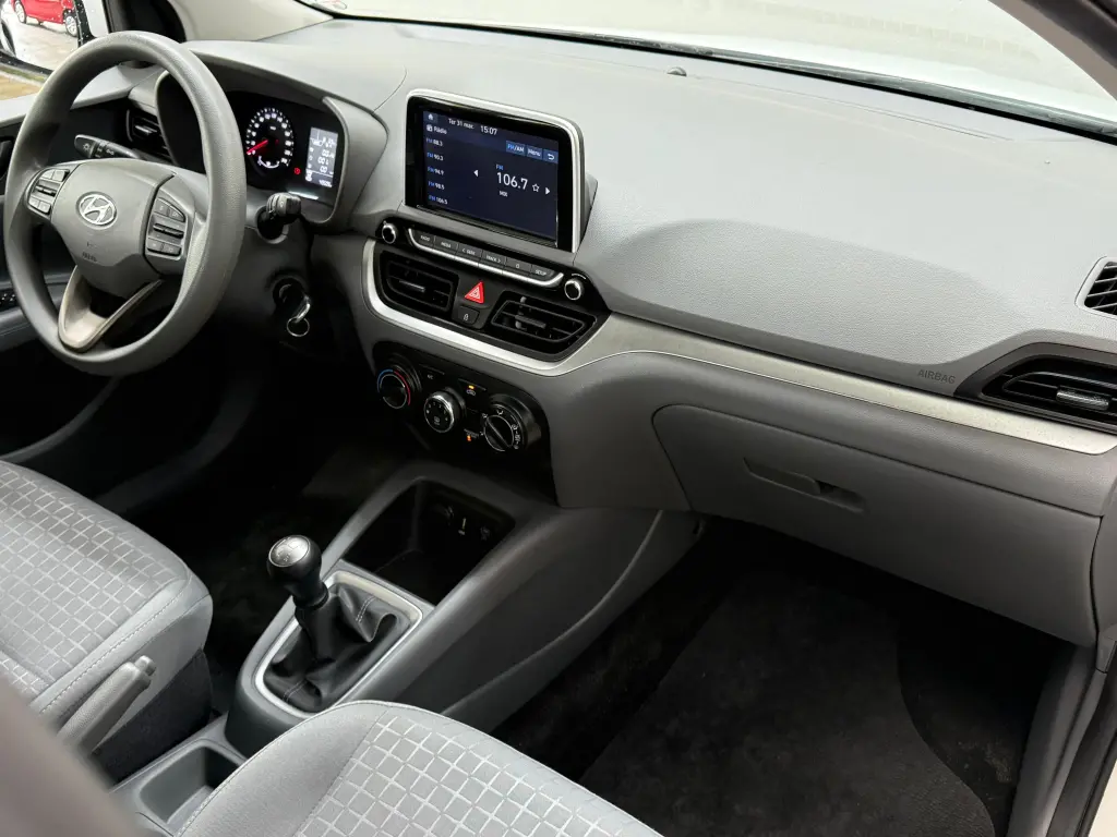 HYUNDAI HB 20 Sedan - Foto