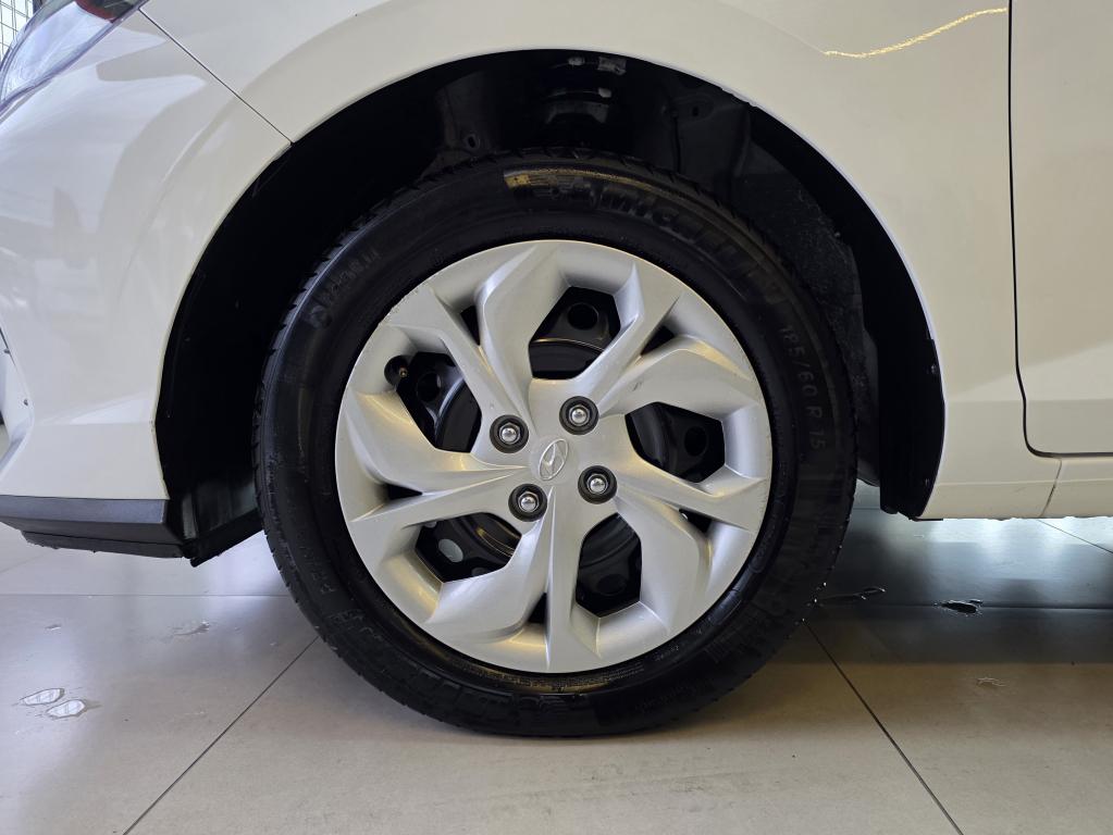 HYUNDAI HB 20 Sedan - Foto