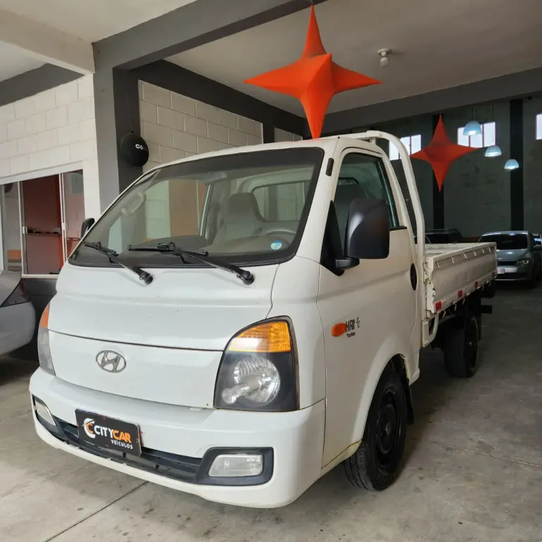 HYUNDAI HR - Foto