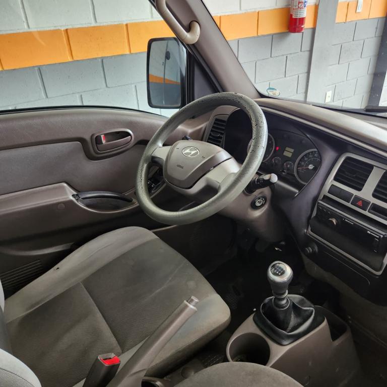 HYUNDAI HR - Foto