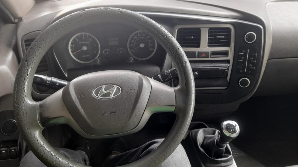 HYUNDAI HR - Foto