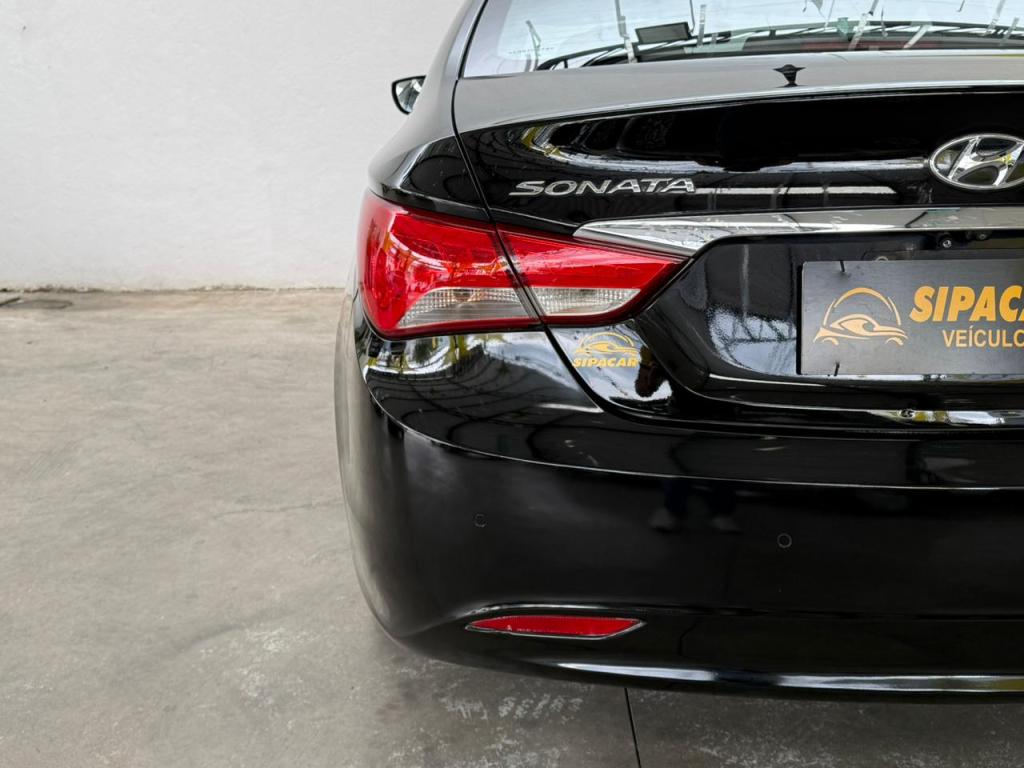 HYUNDAI Sonata - Foto