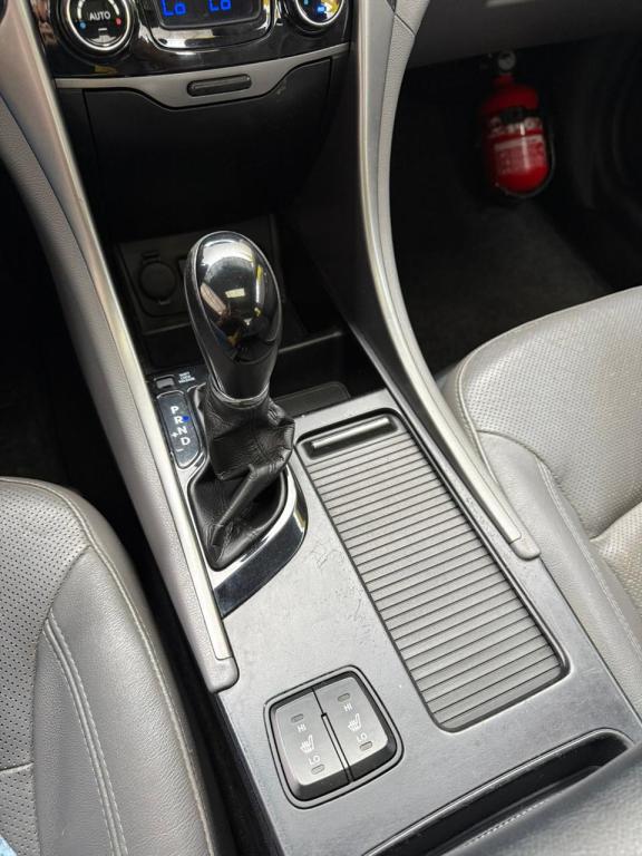 HYUNDAI Sonata - Foto
