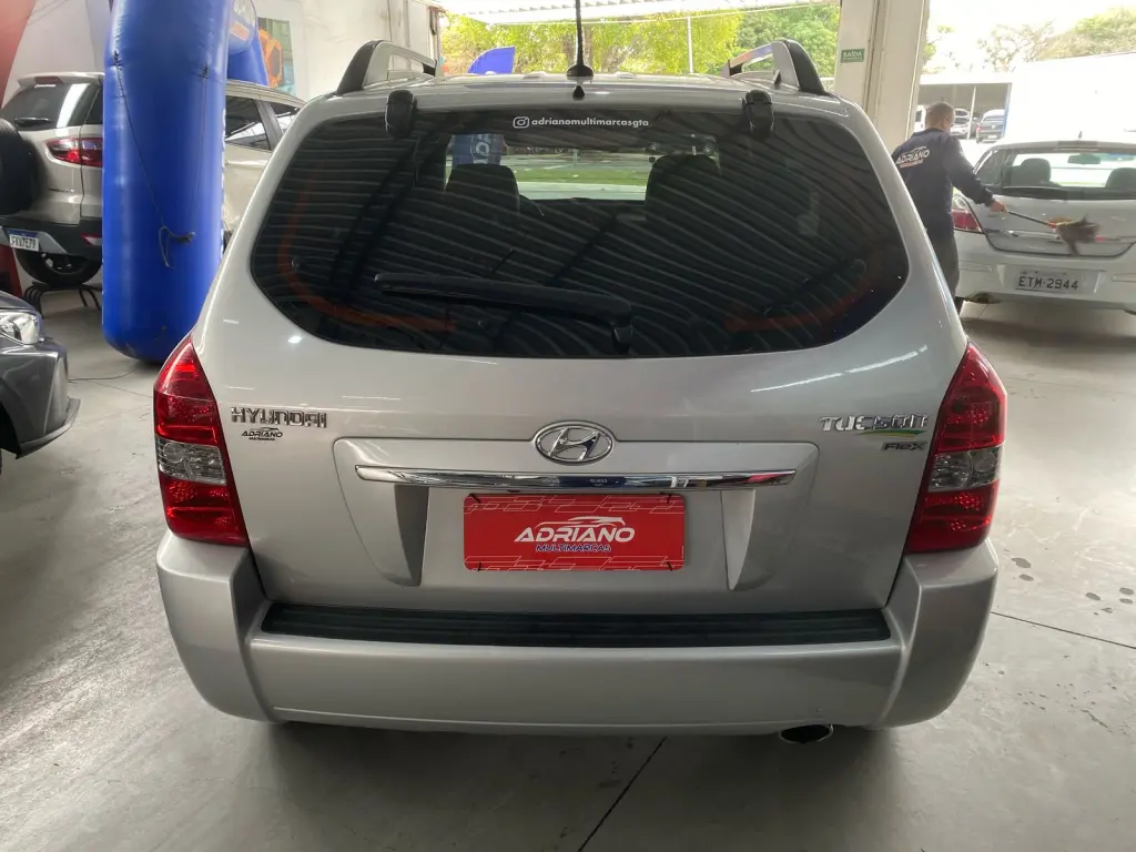 HYUNDAI Tucson - Foto