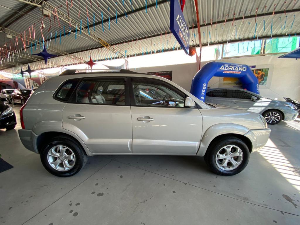 HYUNDAI Tucson - Foto