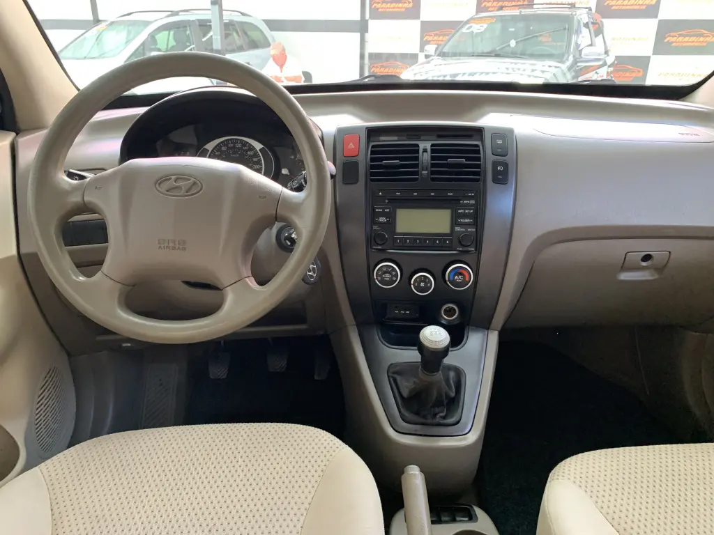 HYUNDAI Tucson - Foto
