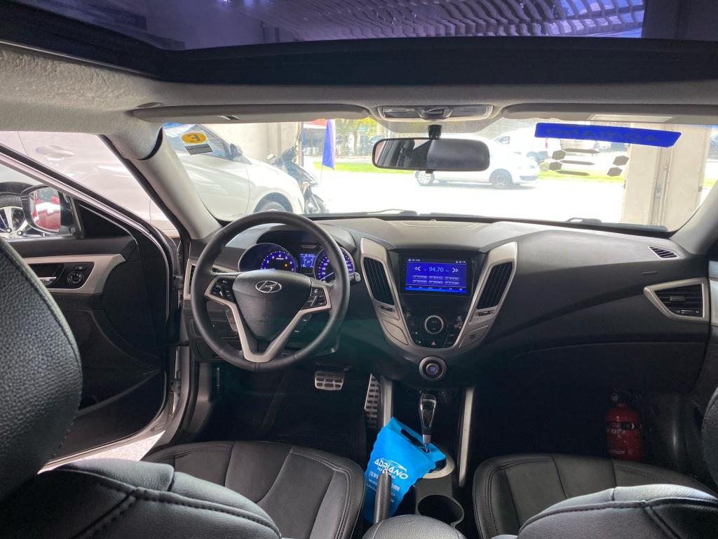 HYUNDAI Veloster - Foto