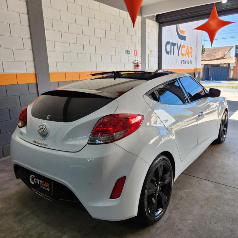 HYUNDAI Veloster - Foto