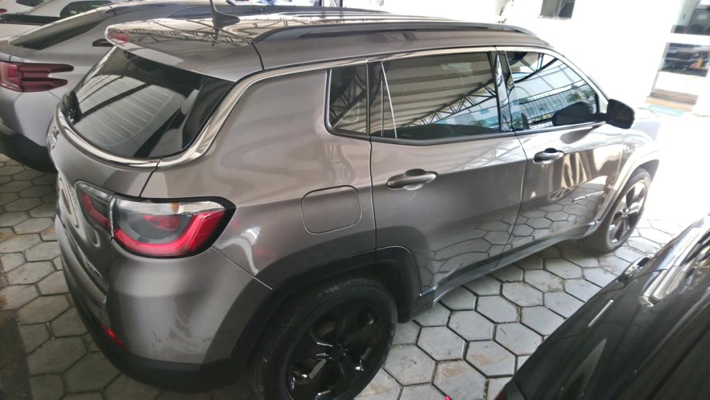 JEEP Compass - Foto