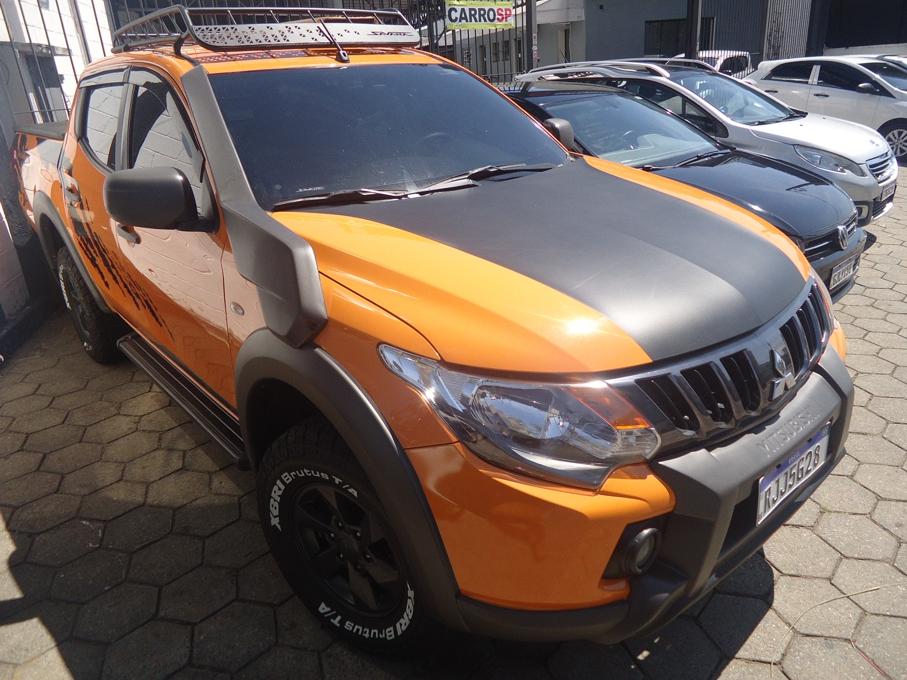 MITSUBISHI L 200 Savana - Foto