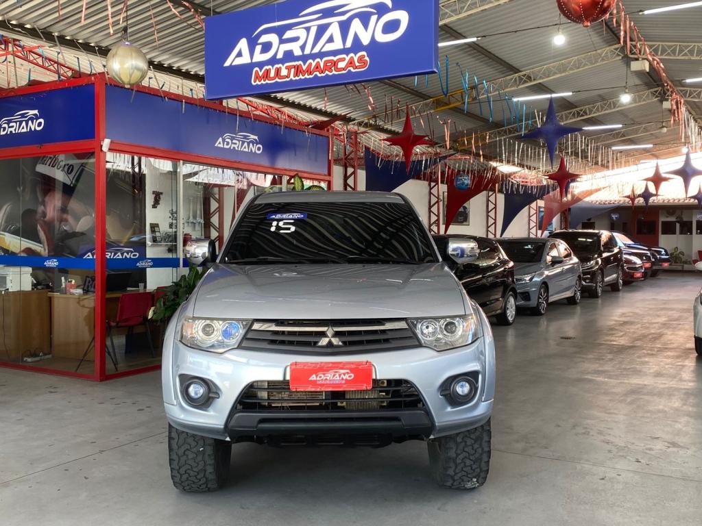 MITSUBISHI L 200 Triton