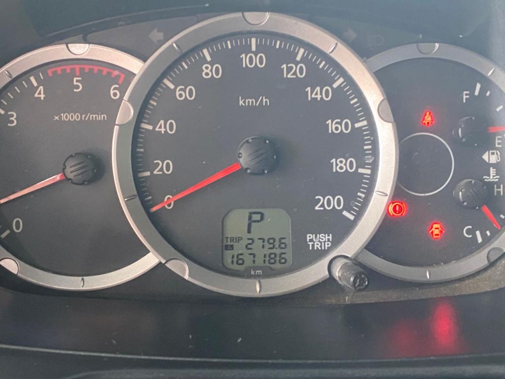 MITSUBISHI L 200 Triton - Foto