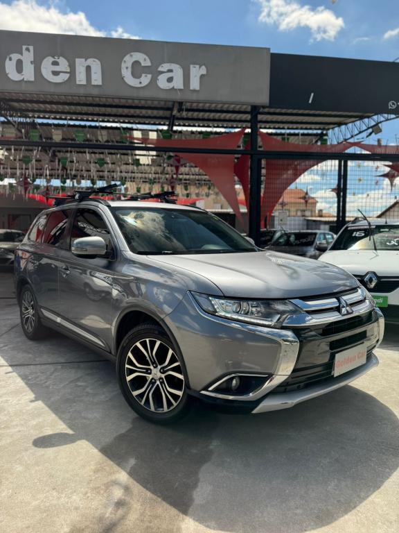 MITSUBISHI Outlander - Foto