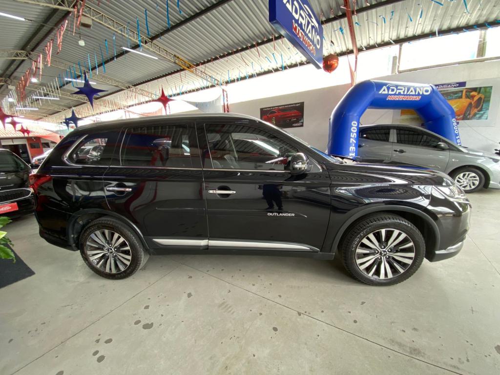 MITSUBISHI Outlander - Foto